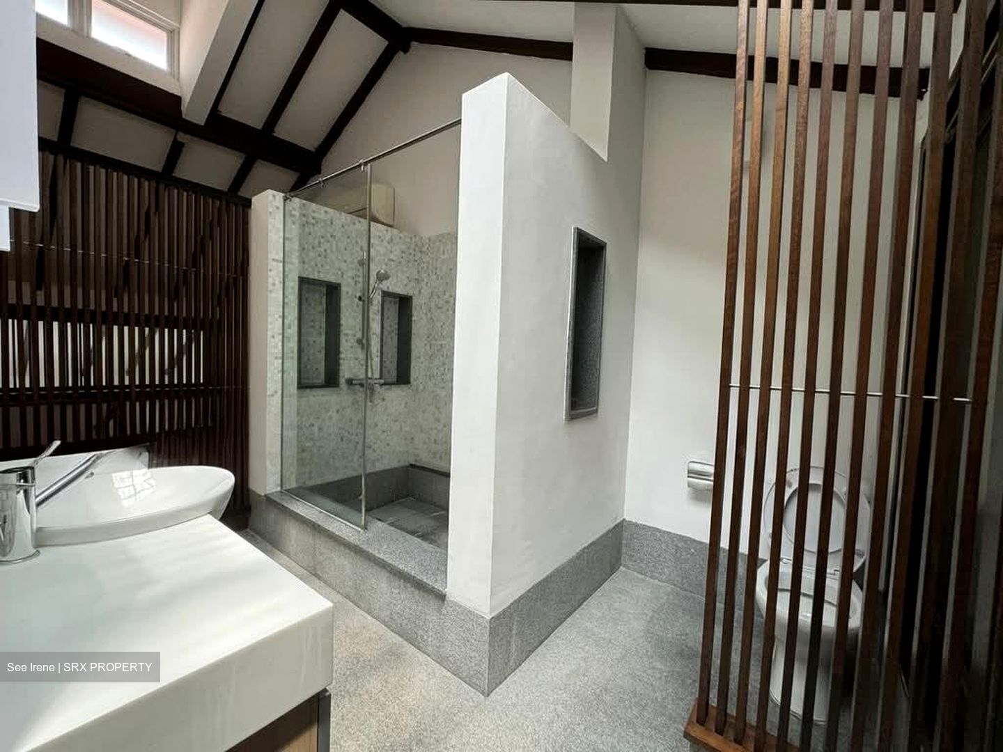 Paya Lebar Road (D14), Condominium #587773281